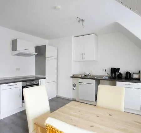 Rentaroom-kassel * Кассель