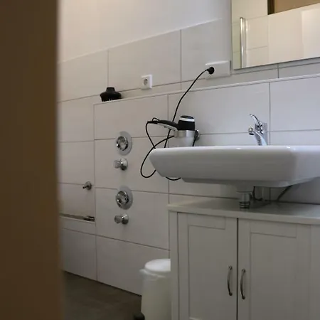 Rentaroom-kassel Апартаменты *